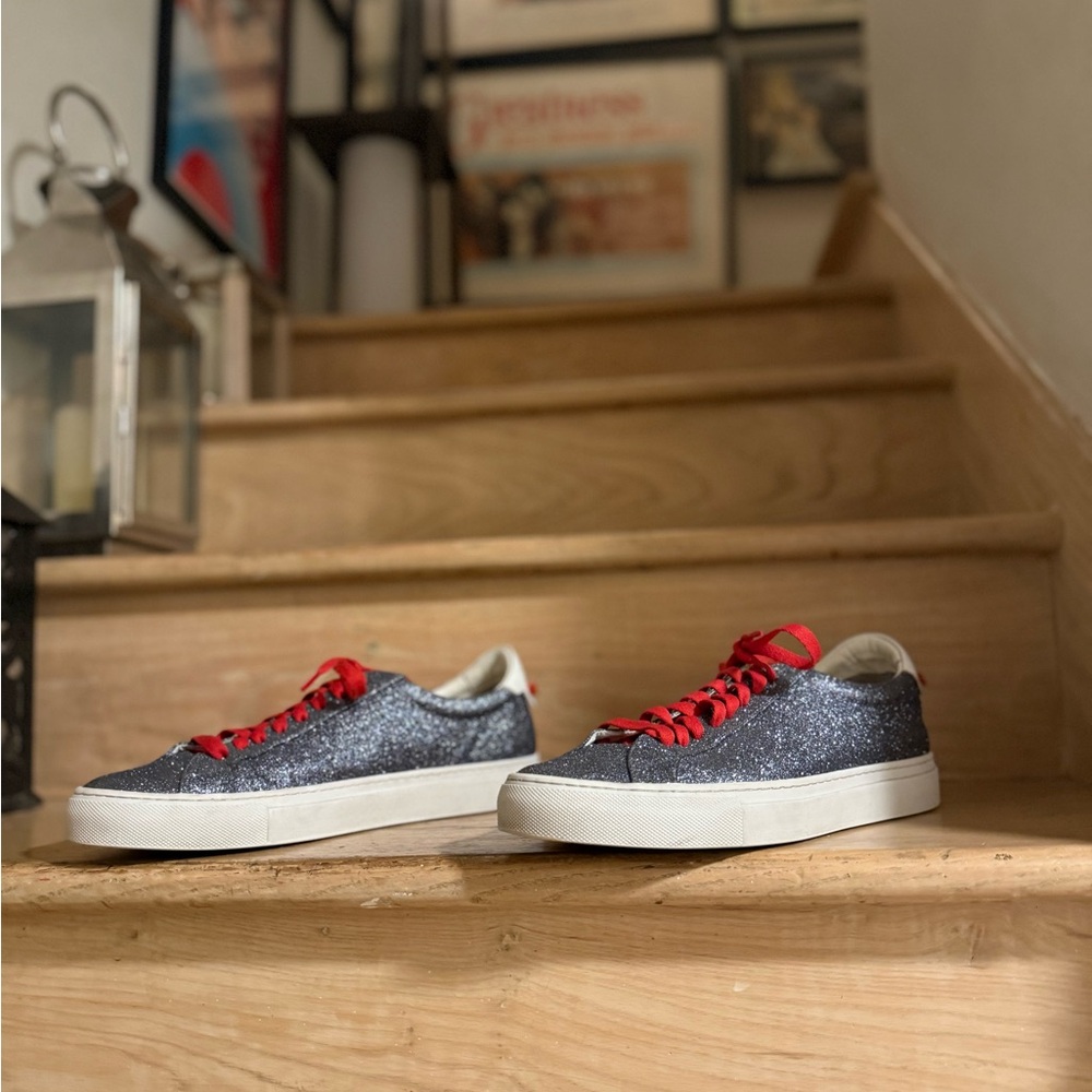 Givenchy Urban Knot Street Sneaker, Men’s 9US/42EU - Picture 9 of 11